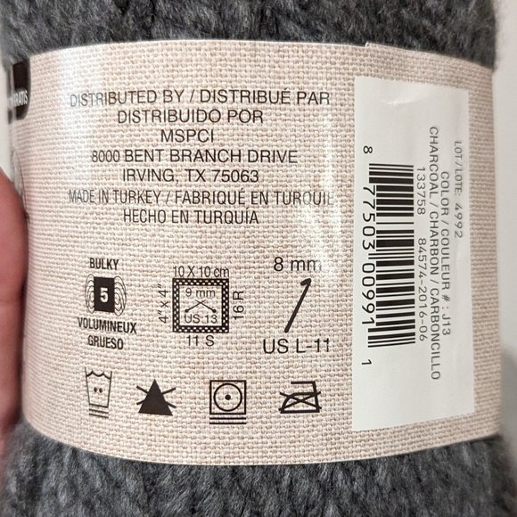 YARN Acrylic Gray Charcoal Charisma Chunky Loops and Threads FULL SKEIN - Picture 5 of 5